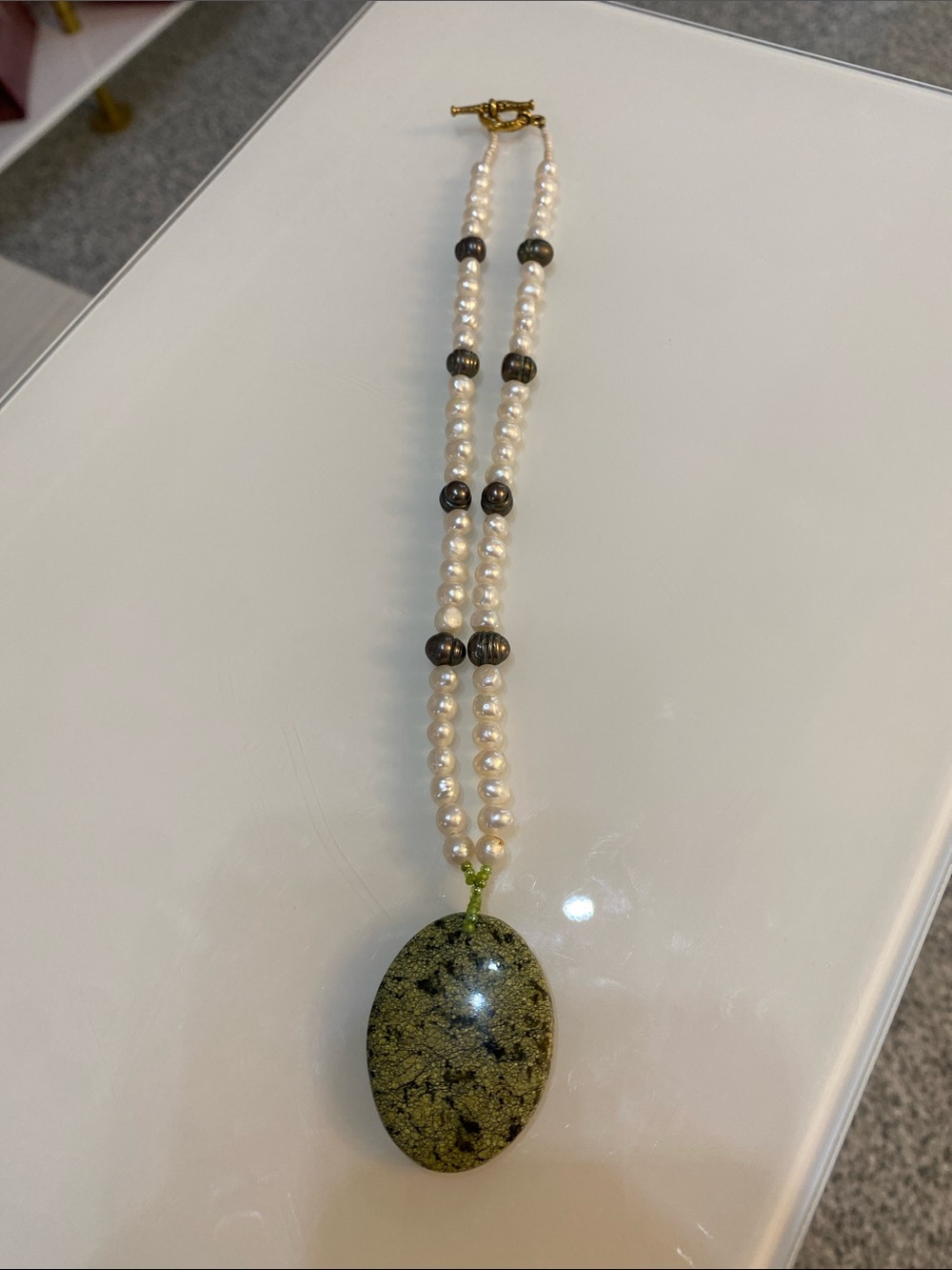 Handmade Green Jasper Pendant Genuine Pearl Necklace - Picture 2 of 8